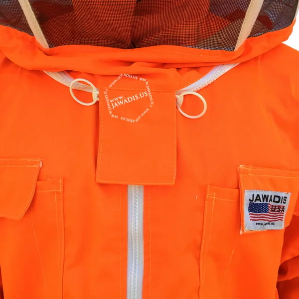 Multiple chest pockets with pen holders on Jawadis bee keeper suit