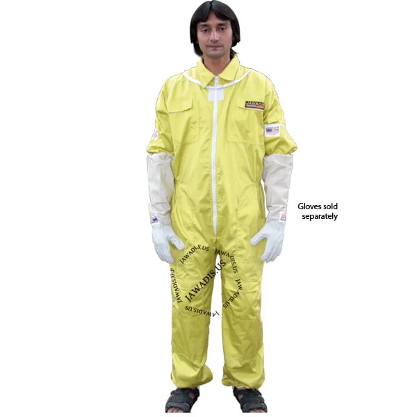 Close-up view of the Jawadis beekeeping suit's zippered wrist and ankle features for easy wear